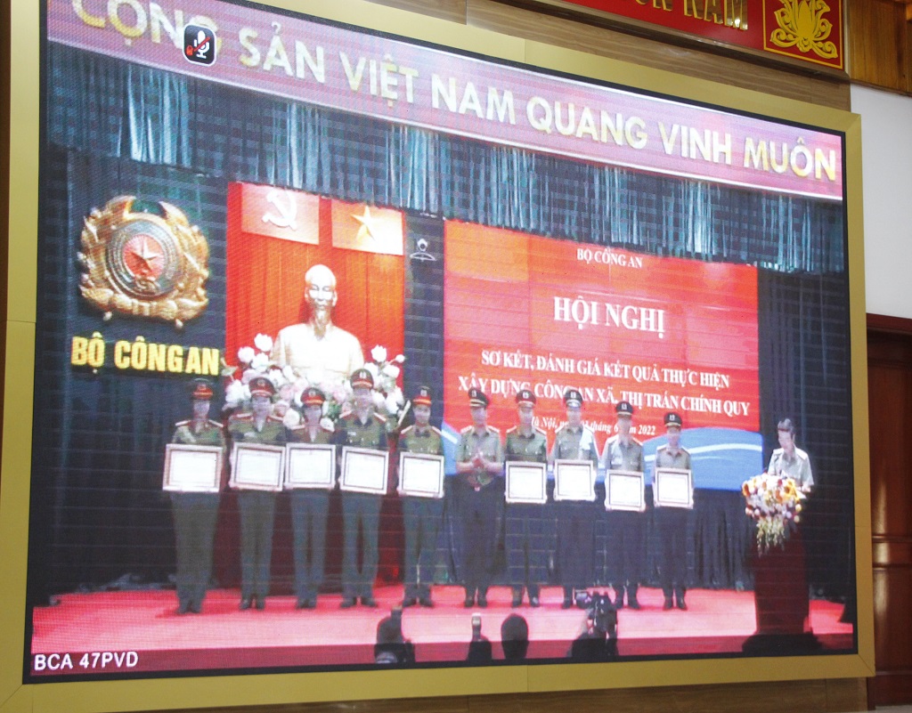 Hội nghị được tổ chức trực tuyến đến điểm cầu Công an các tỉnh, thành phố trực thuộc Trung ương