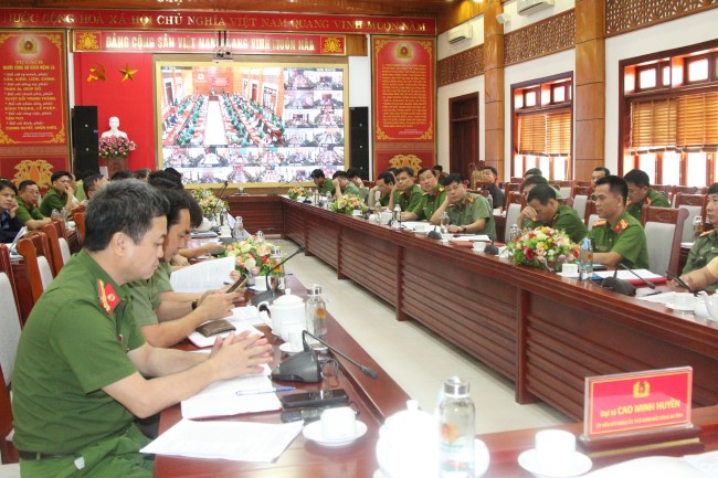 Hội nghị được trực tuyến đến 21 Công an huyện, thị xã, thành phố