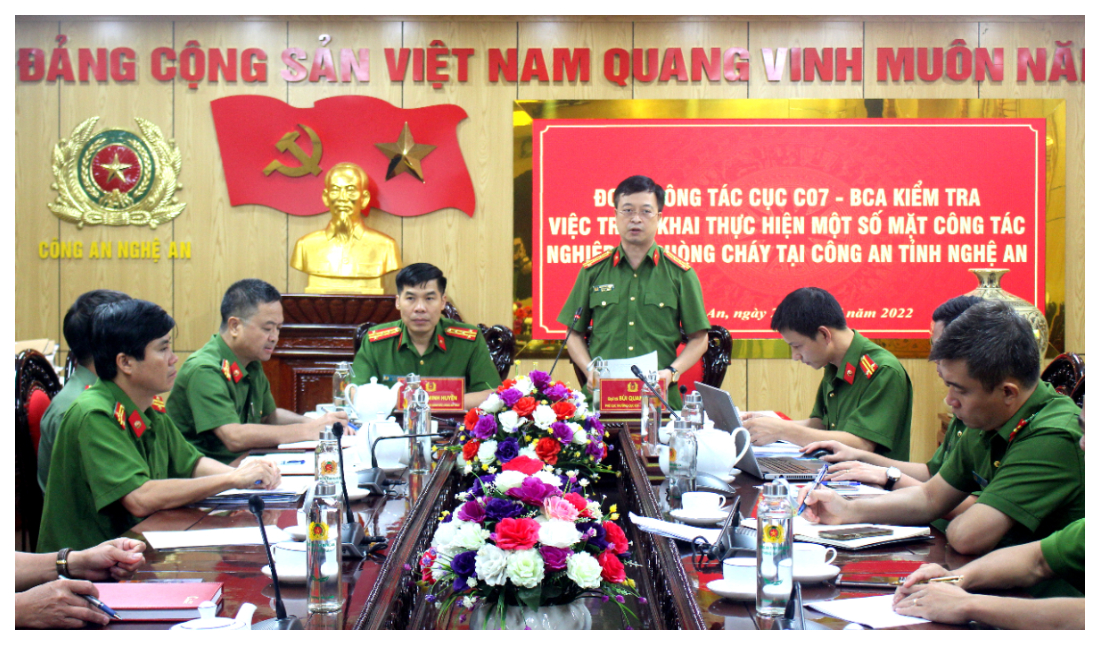 Kiểm tra việc triển khai thực hiện một số mặt công tác nghiệp vụ phòng cháy tại Công an tỉnh Nghệ An