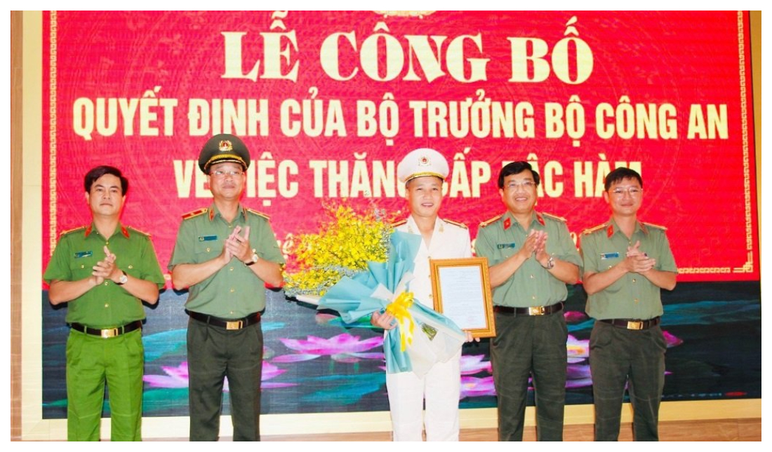 Lễ công bố Quyết định của Bộ trưởng Bộ Công an về việc thăng cấp bậc hàm