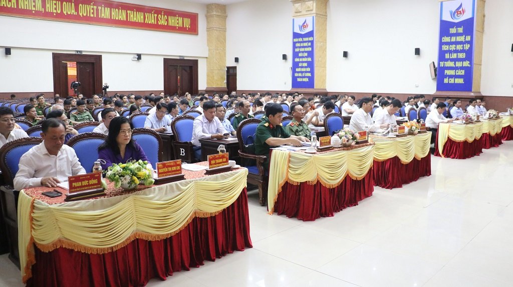 Các đại biểu tham dự Hội nghị