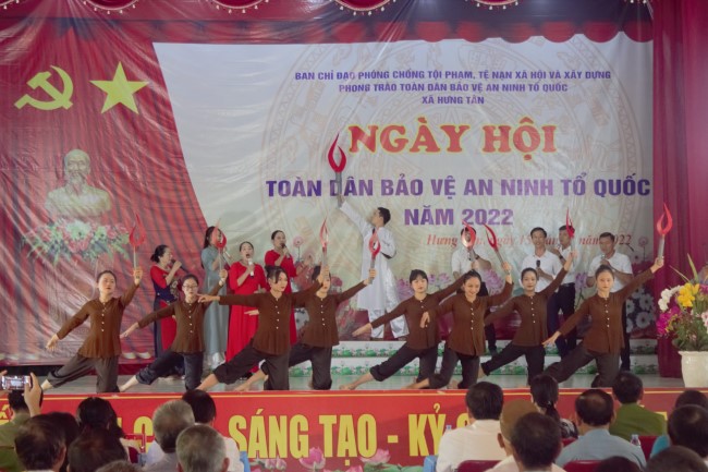 Các tiết mục văn nghệ chào mừng