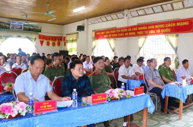 Các đại biểu tham dự ngày hội