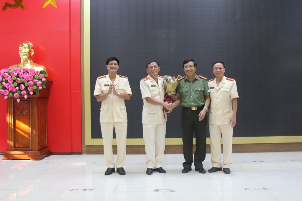 Gặp mặt kỷ niệm 75 năm Ngày truyền thống lực lượng Y tế Công an nhân dân