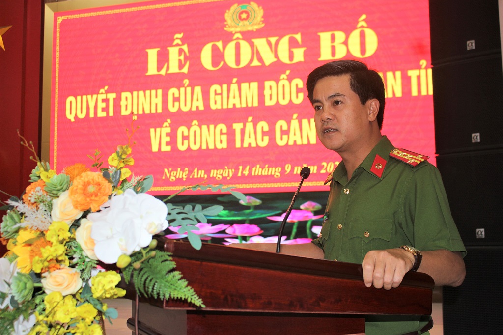 Đồng chí Đại tá Nguyễn Đức Hải, Phó Giám đốc Công an tỉnh phát biểu chỉ đạo tại buỗi Lễ công bố