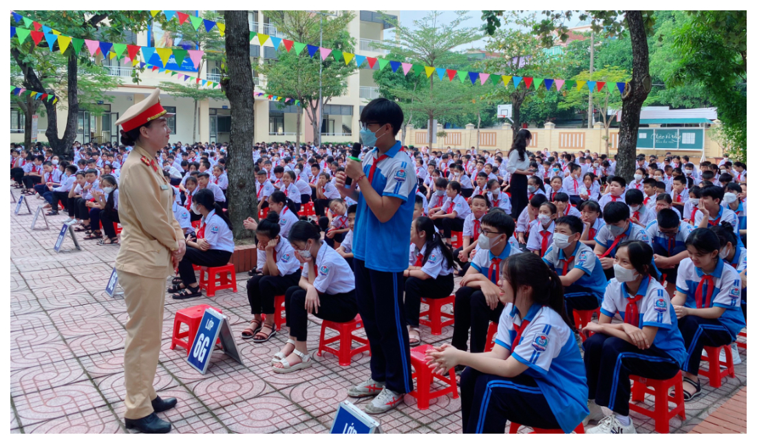 Tăng cường tuyên truyền pháp luật an toàn giao thông cho học sinh