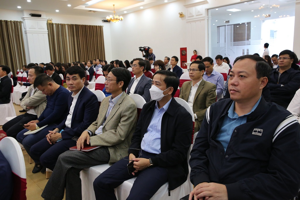 Các đại biểu dự Hội nghị
