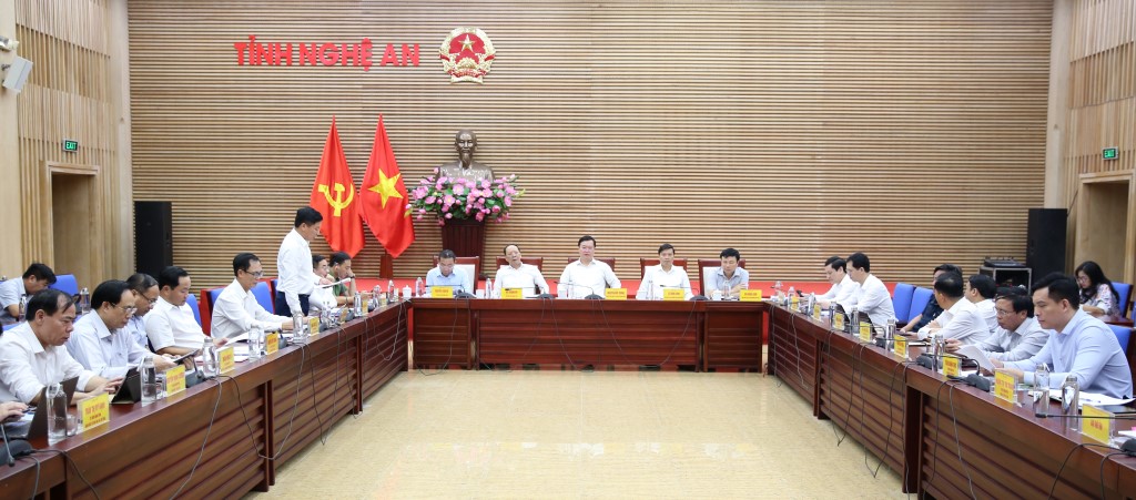 Toàn cảnh phiên họp