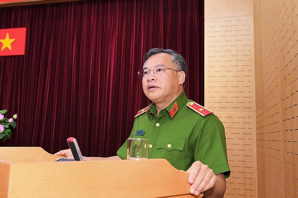 Đồng chí Thứ trưởng Nguyễn Văn Long phát biểu chỉ đạo tại Hội nghị