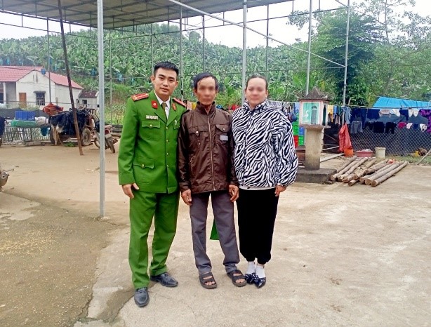 Nhờ Công an xã, tìm được bố đẻ sau 05 năm mất tích