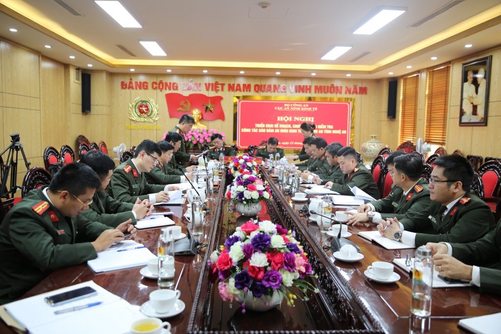 Toàn cảnh buổi làm việc, kiểm tra