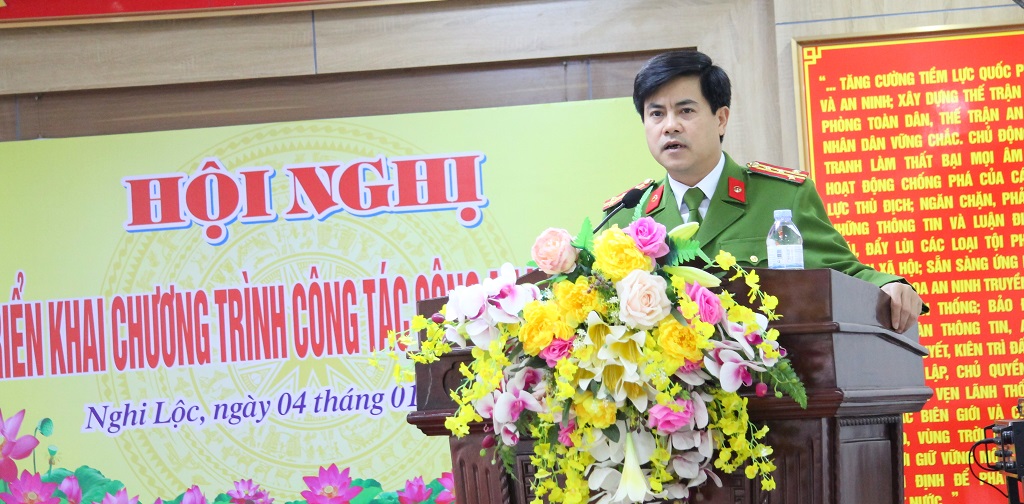 Đồng chí Đại tá Đại tá Nguyễn Đức Hải - Phó Giám đốc Công an tỉnh phát biểu chỉ đạo tại Hội nghị