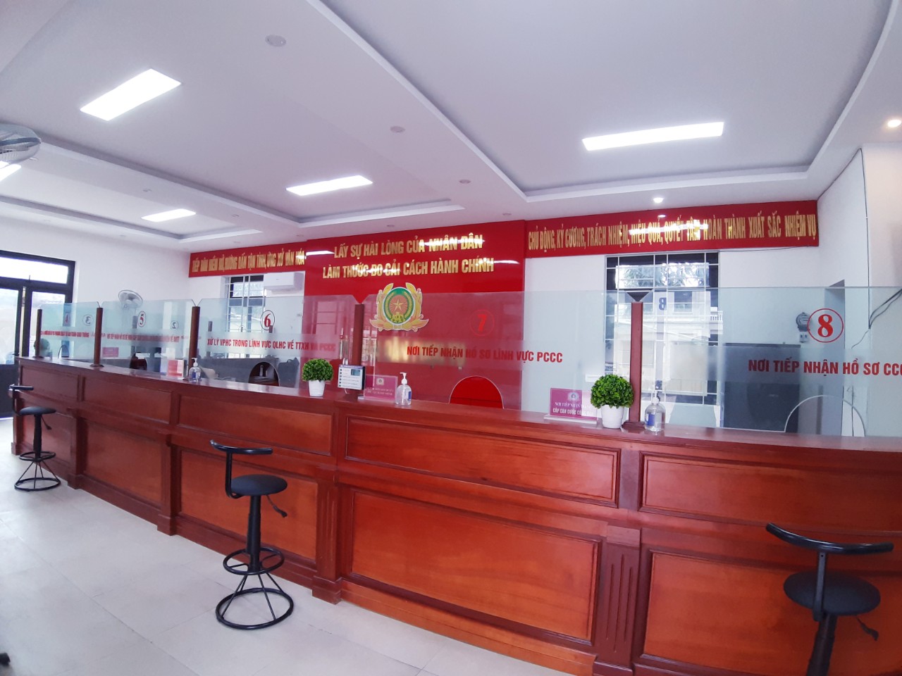 Bộ phận một cửa kiểu mẫu tại Công an huyện Anh Sơn