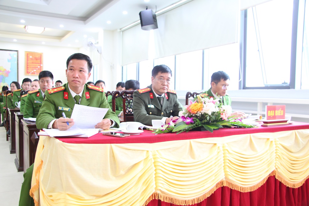 Các đại biểu tham dự Hội nghị