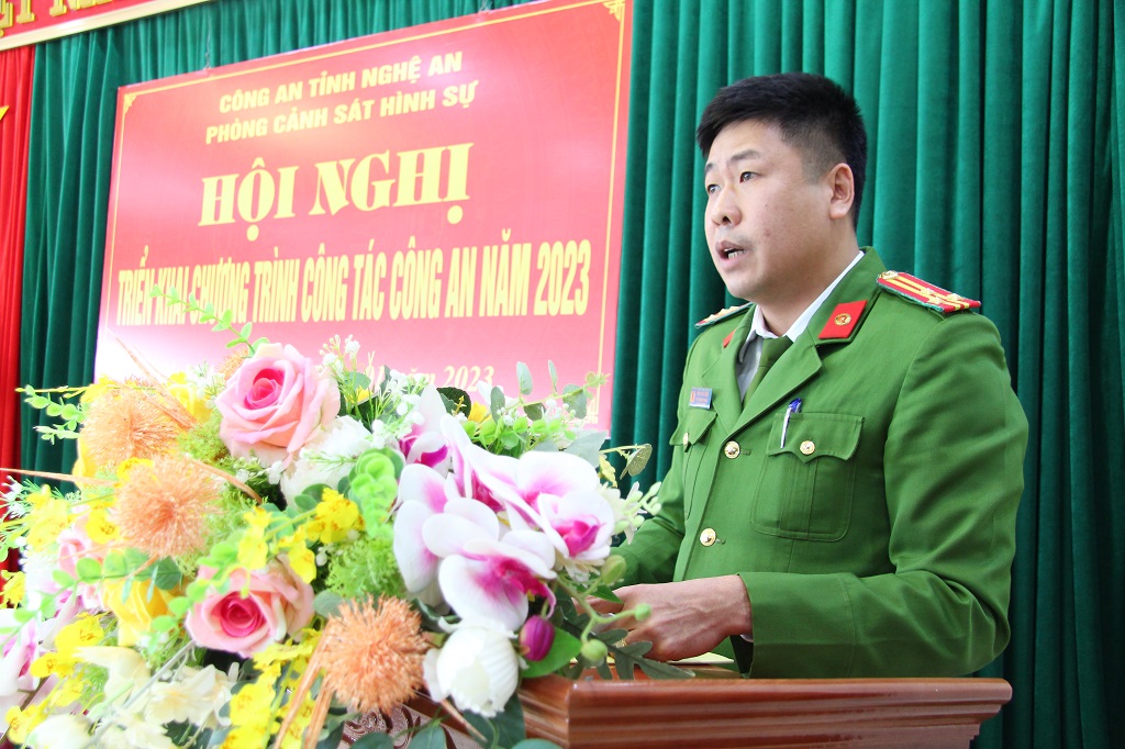 Các đồng chí Phó Trưởng Phòng Cảnh sát hình sự phát biểu tại Hội nghị