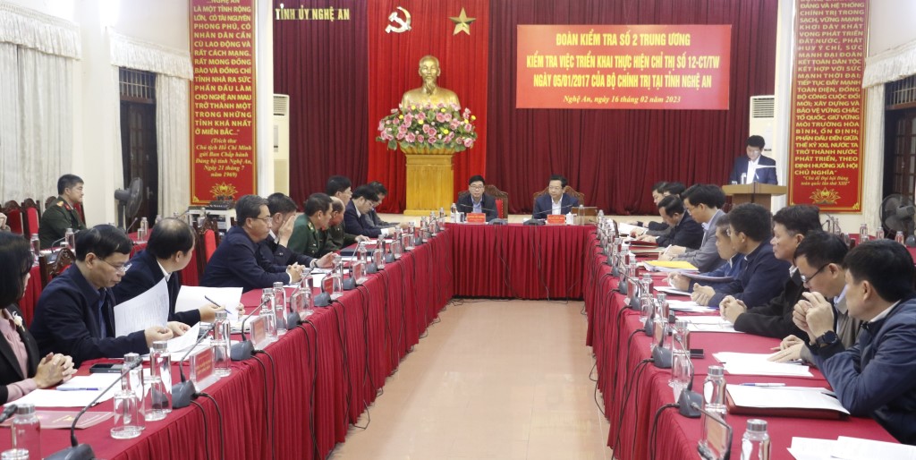 Toàn cảnh buổi làm việc