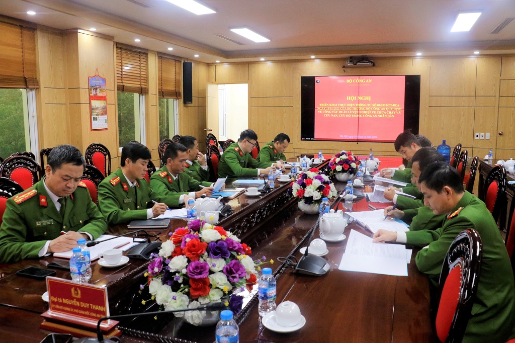Các đại biểu tham dự tại điểm cầu Công an Nghệ An