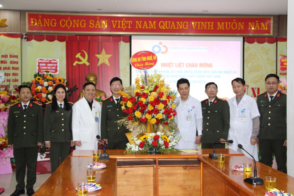 Chúc mừng Bệnh viện sản nhi Nghệ An