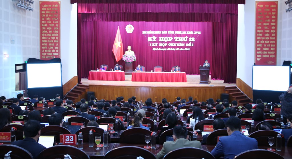 Toàn cảnh kỳ họp