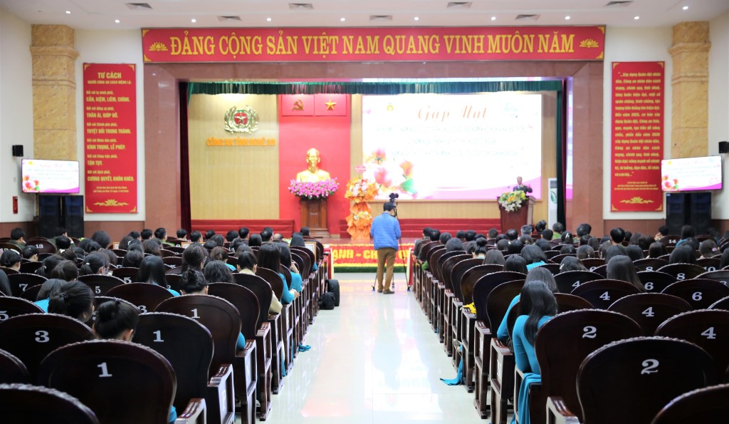 Toàn cảnh buổi lễ