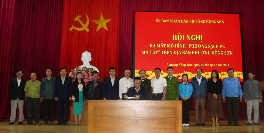 Ký cam thực hiện mô hình