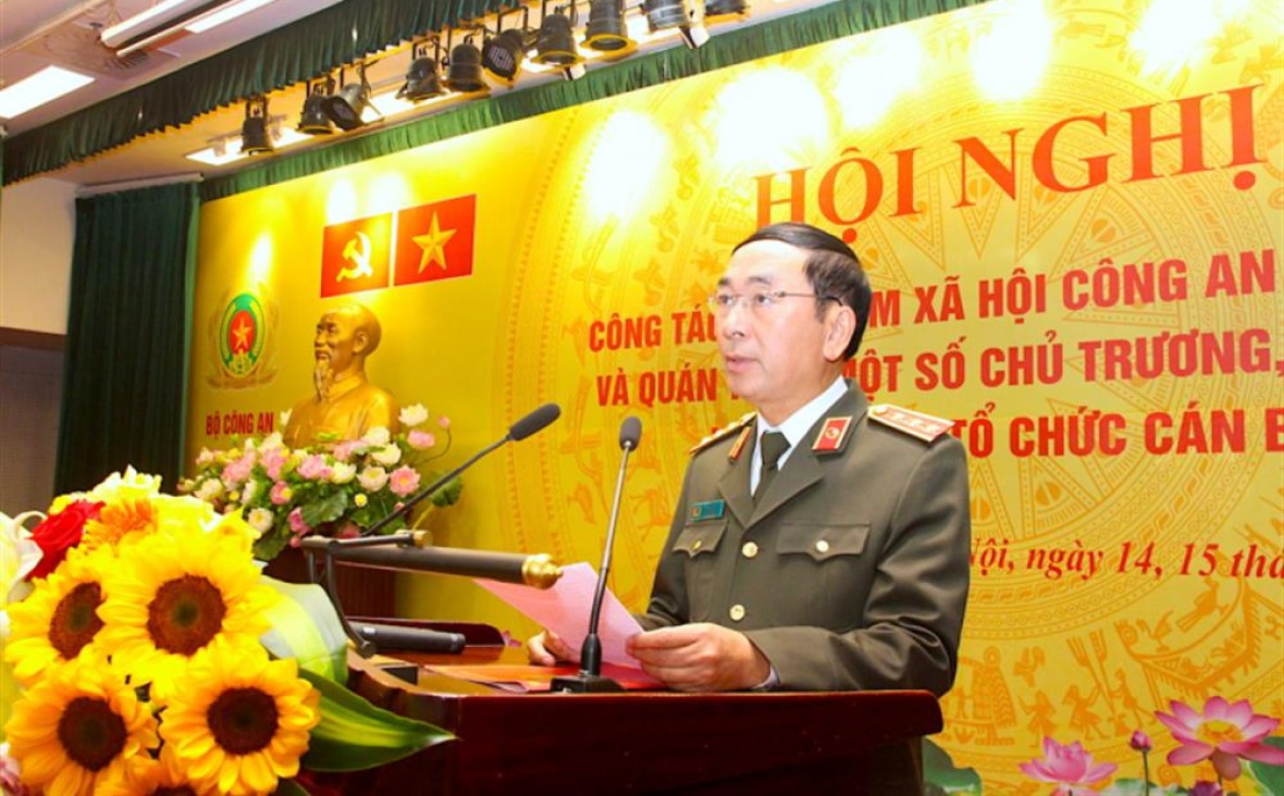 Coi trọng công tác bảo hiểm xã hội, khích lệ cán bộ, chiến sĩ yên tâm công tác