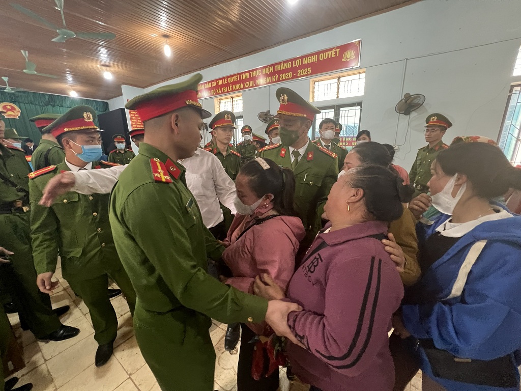 Công an Nghệ An tăng cường lực lượng đảm bảo tốt an ninh trật tự tại phiên tòa