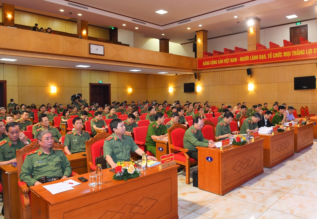 Các đại biểu dự Hội nghị tại điểm cầu Bộ Công an