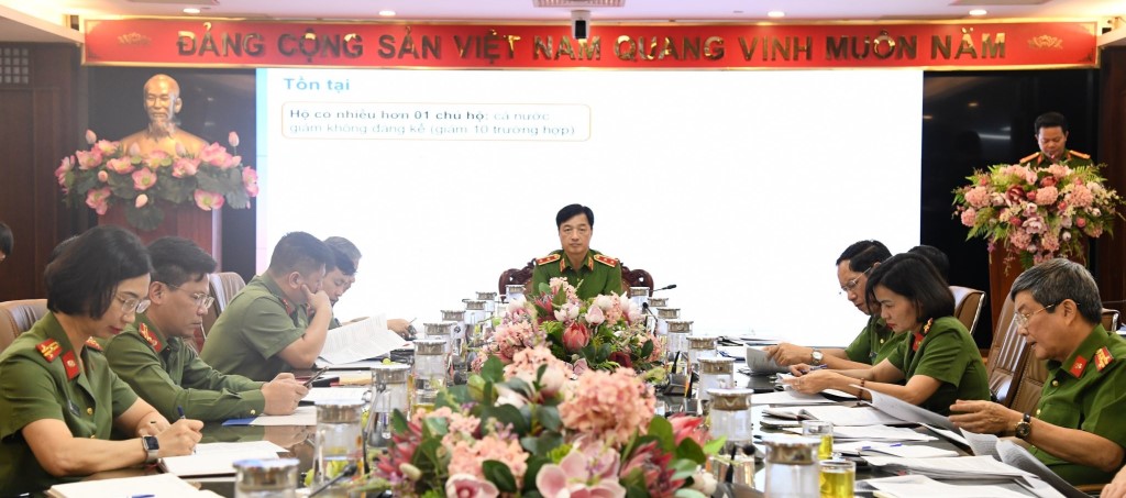 Tại điểm cầu Cục Cảnh sát QLHC về TTXH, Bộ Công an