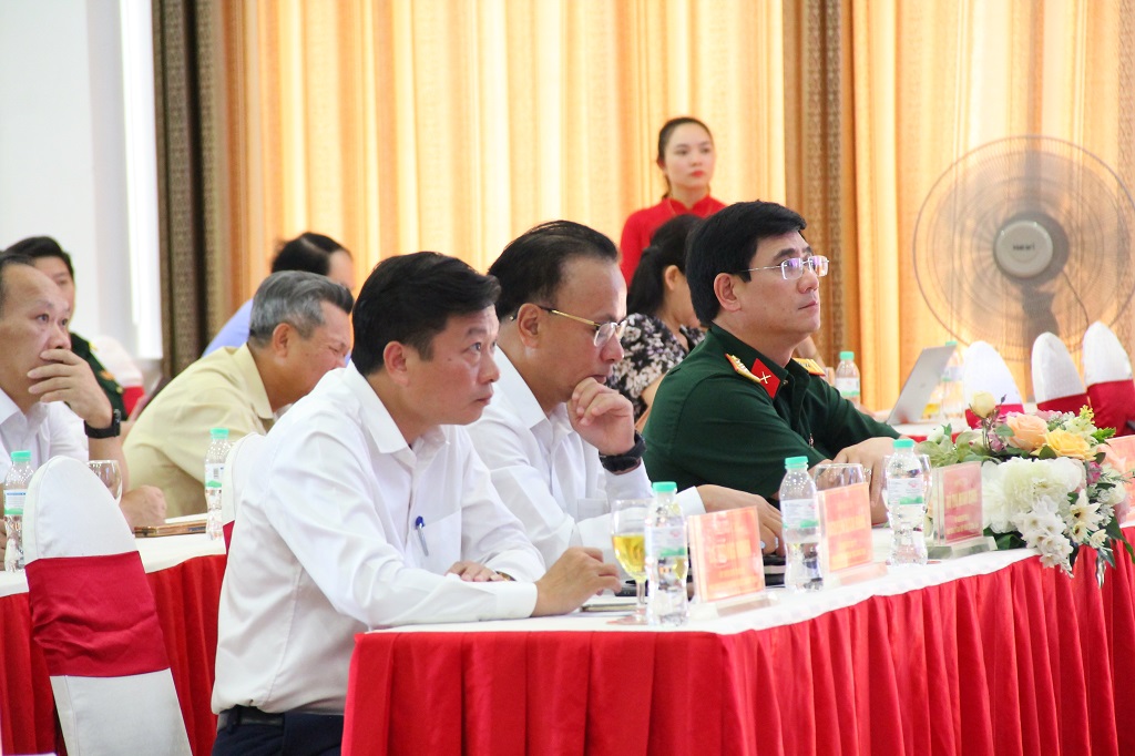 Các đại biểu tham dự Hội nghị