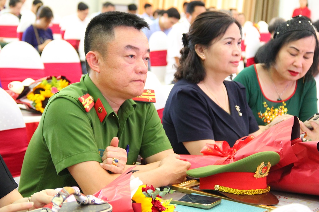 Các đại biểu dự Hội nghị