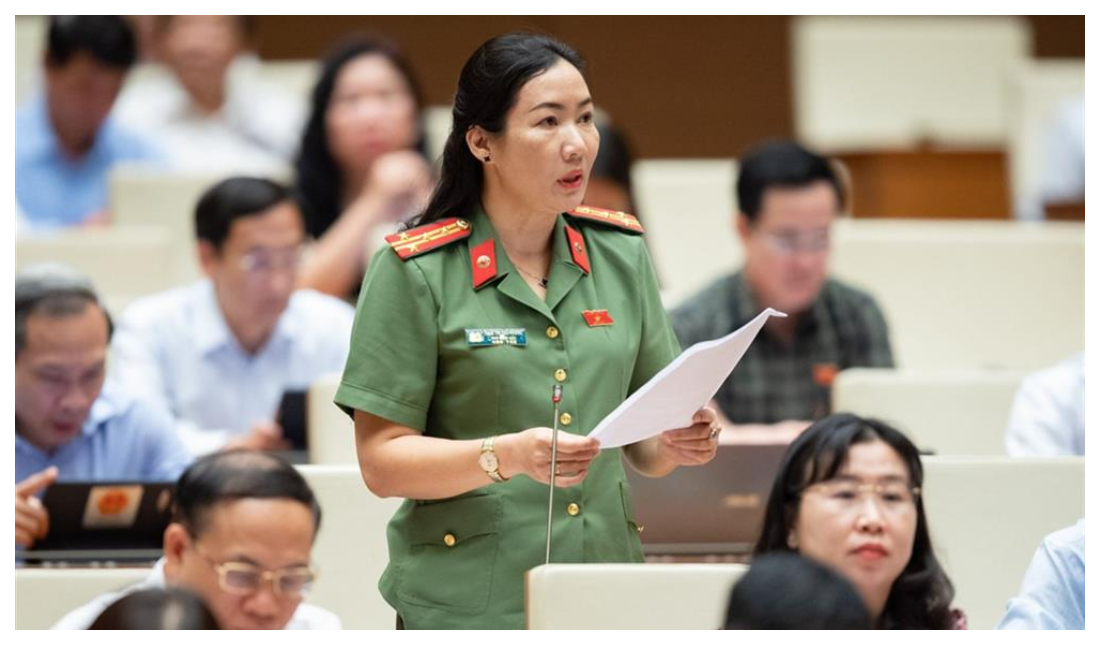 Đề xuất quy định việc áp dụng hệ thống định danh và xác thực điện tử làm tiêu chuẩn chung cho các giao dịch trên môi trường điện tử