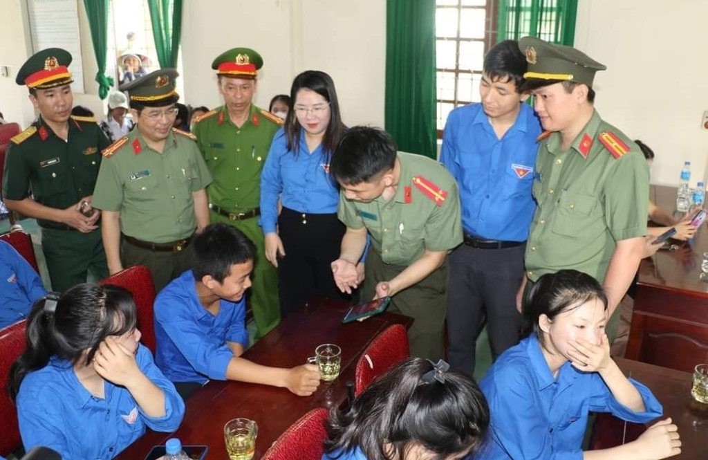 Công an Nghệ An đẩy mạnh 