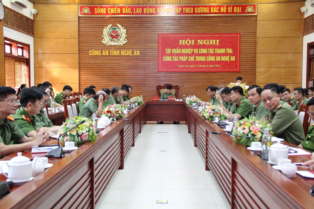 Hội nghị được tổ chức theo hình thức trực tuyến