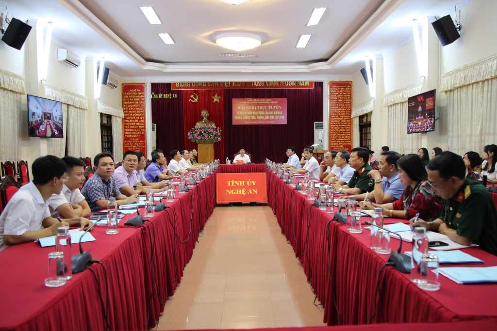 Toàn cảnh tại điểm cầu Nghệ An