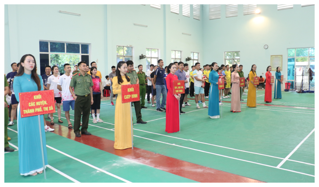 Hội thao chào mừng kỷ niệm Ngày truyền thống Lực lượng An ninh nhân dân và Ngày truyền thống Lực lượng Cảnh sát nhân dân