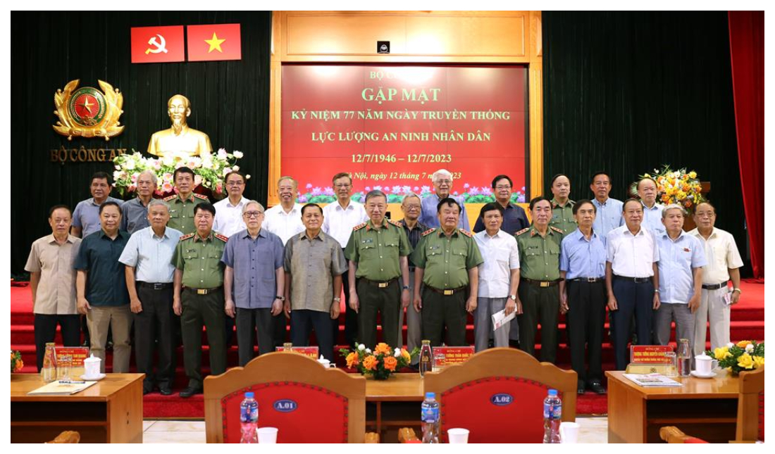 Gặp mặt nhân kỷ niệm 77 năm Ngày truyền thống lực lượng An ninh nhân dân (12/7/1946 - 12/7/2023)