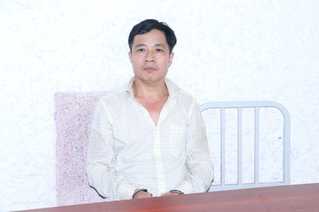 Đối tượng Trần Văn Trung tại cơ quan Công an