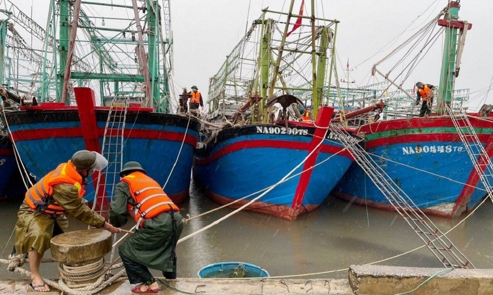 Công an tỉnh Nghệ An huy động tối đa lực lượng để ứng phó bão