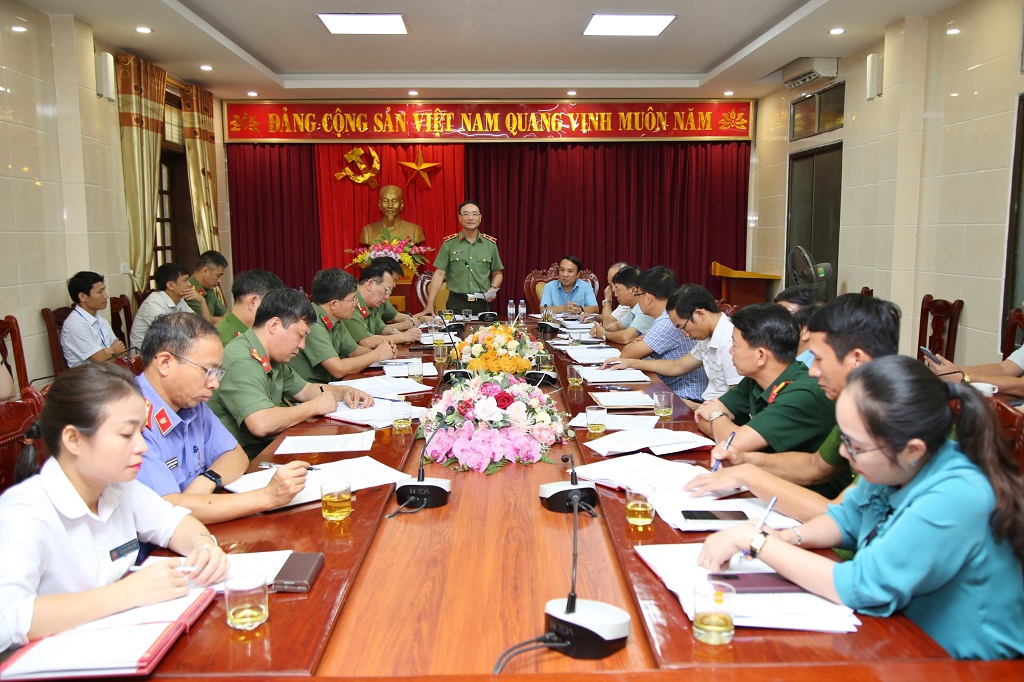 Toàn cảnh buổi làm việc