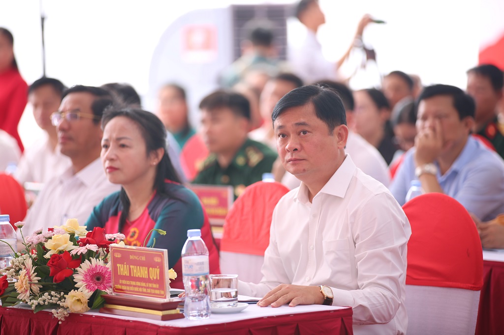 Các đại biểu tham dự 