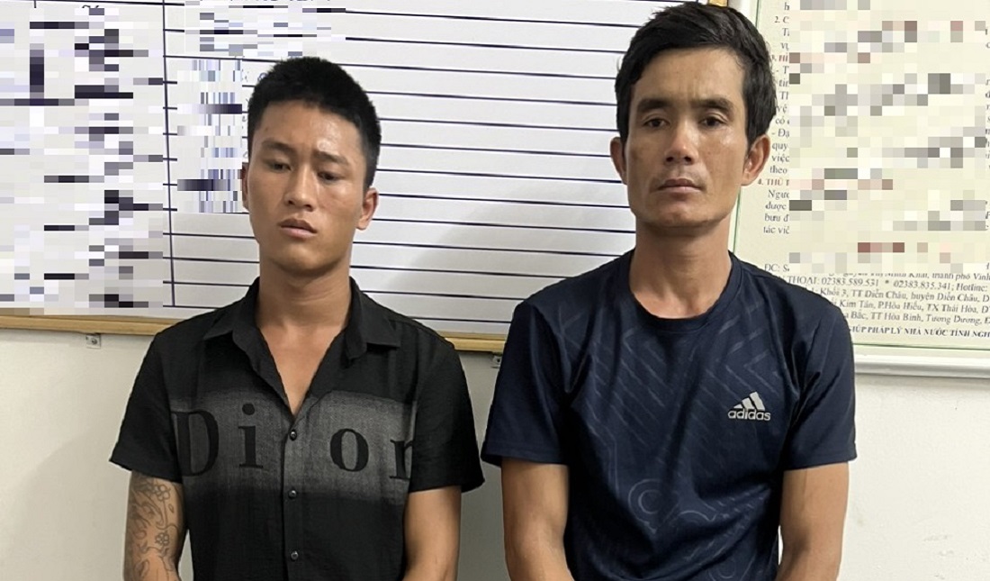 Bắt 02 đối tượng cướp giật mang nhiều tiền án