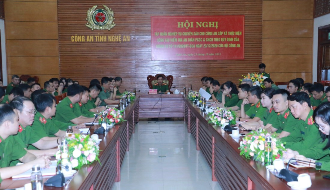 Tập huấn chuyên sâu nghiệp vụ kiểm tra an toàn PCCC&CNCH cho Công an cấp xã