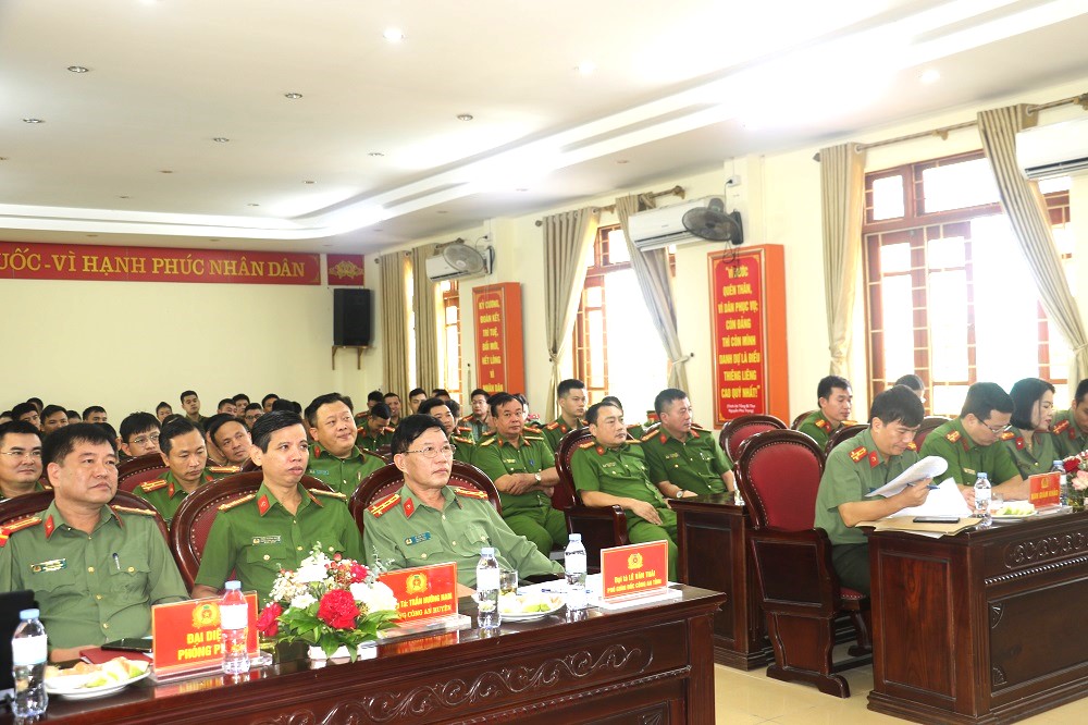 Các đại biểu tham dự
