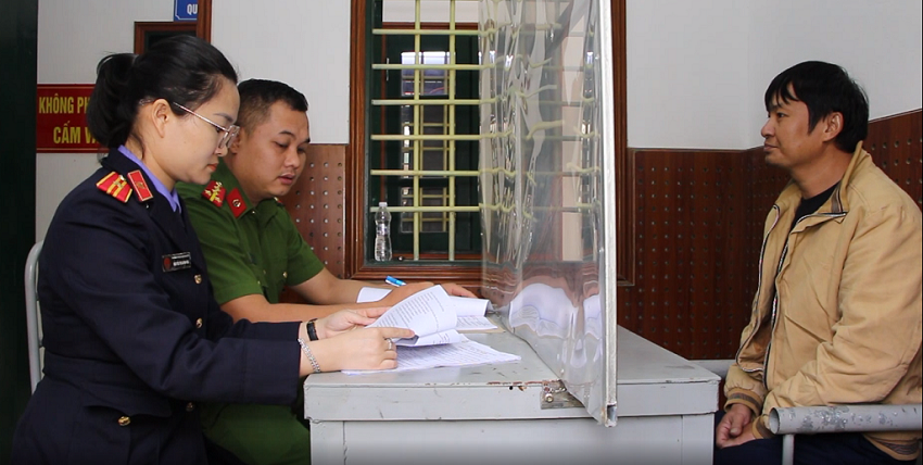 Bắt 03 đối tượng tàng trữ trái phép số lượng lớn pháo nổ