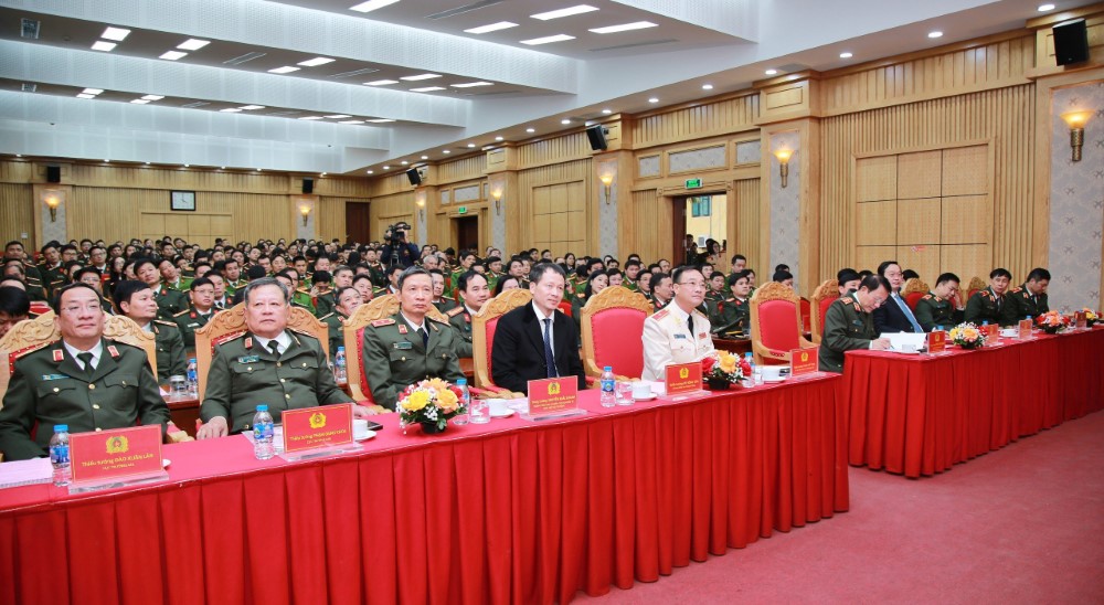 Các đại biểu dự buổi Lễ 