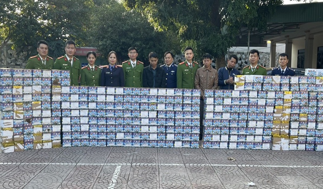 Công an Nghệ An triệt xóa 02 đường dây mua bán, tàng trữ hơn 1,9 tấn pháo từ nước ngoài về Nghệ An