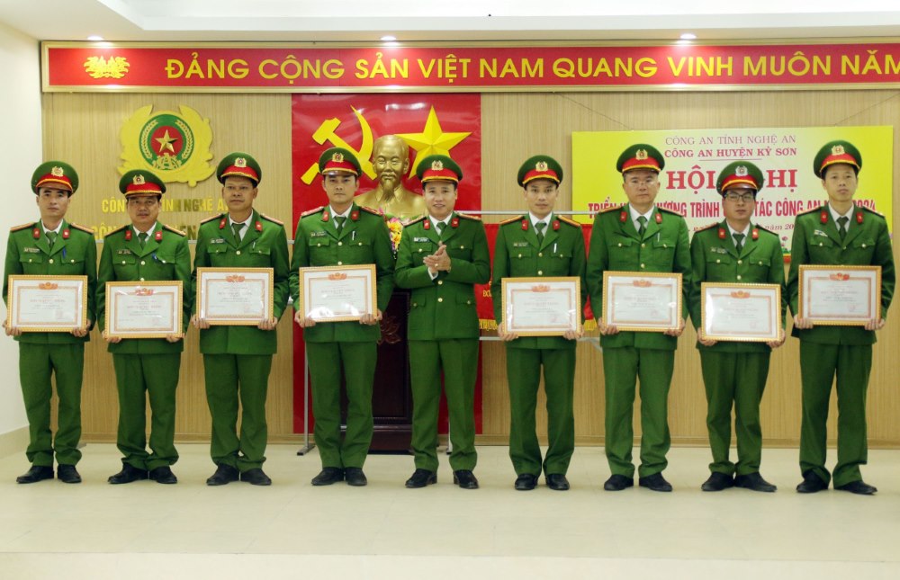 Công an huyện Kỳ Sơn triển khai chương trình công tác năm 2024