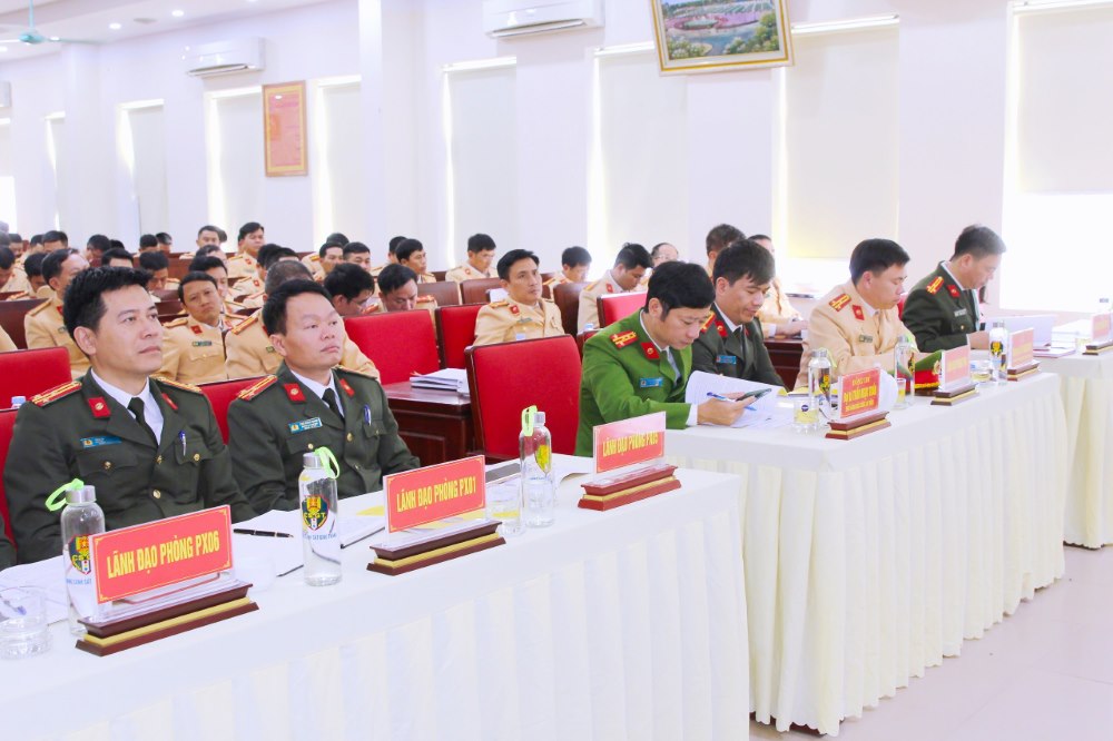Các đại biểu tham dự Hội nghị