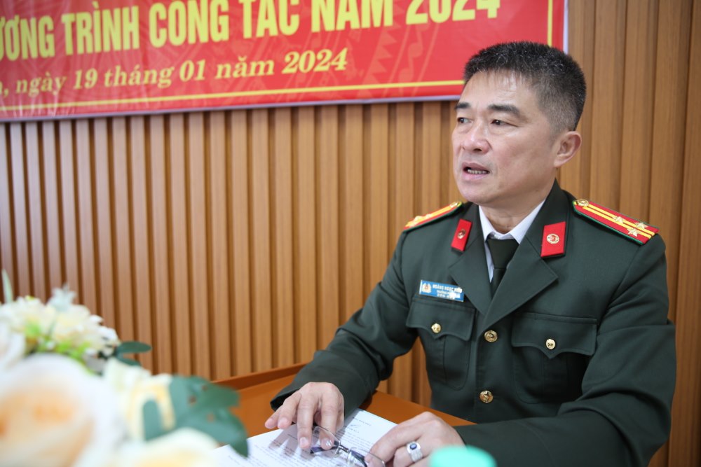 Thượng tá Hoàng Ngọc Hiếu,Trưởng phòng An ninh kinh tế phát biểu tại Hội nghị